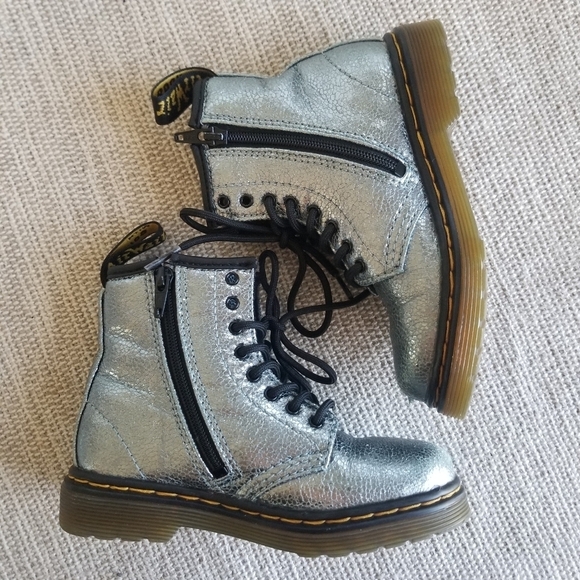 Dr. Martens | 1460 Crinkle Metallic Lace Up Boots - Picture 6 of 11